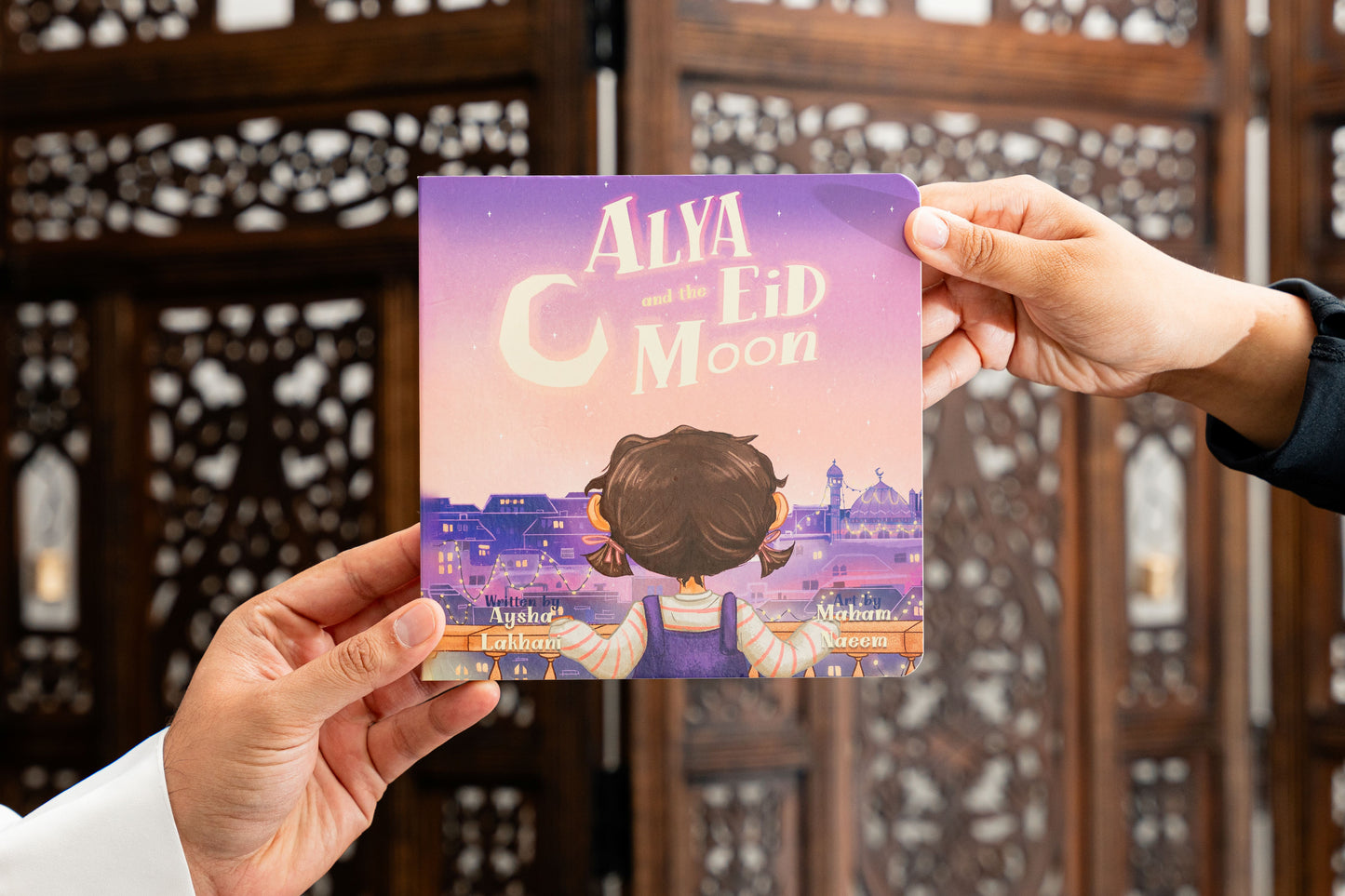 Alya and the Eid Moon